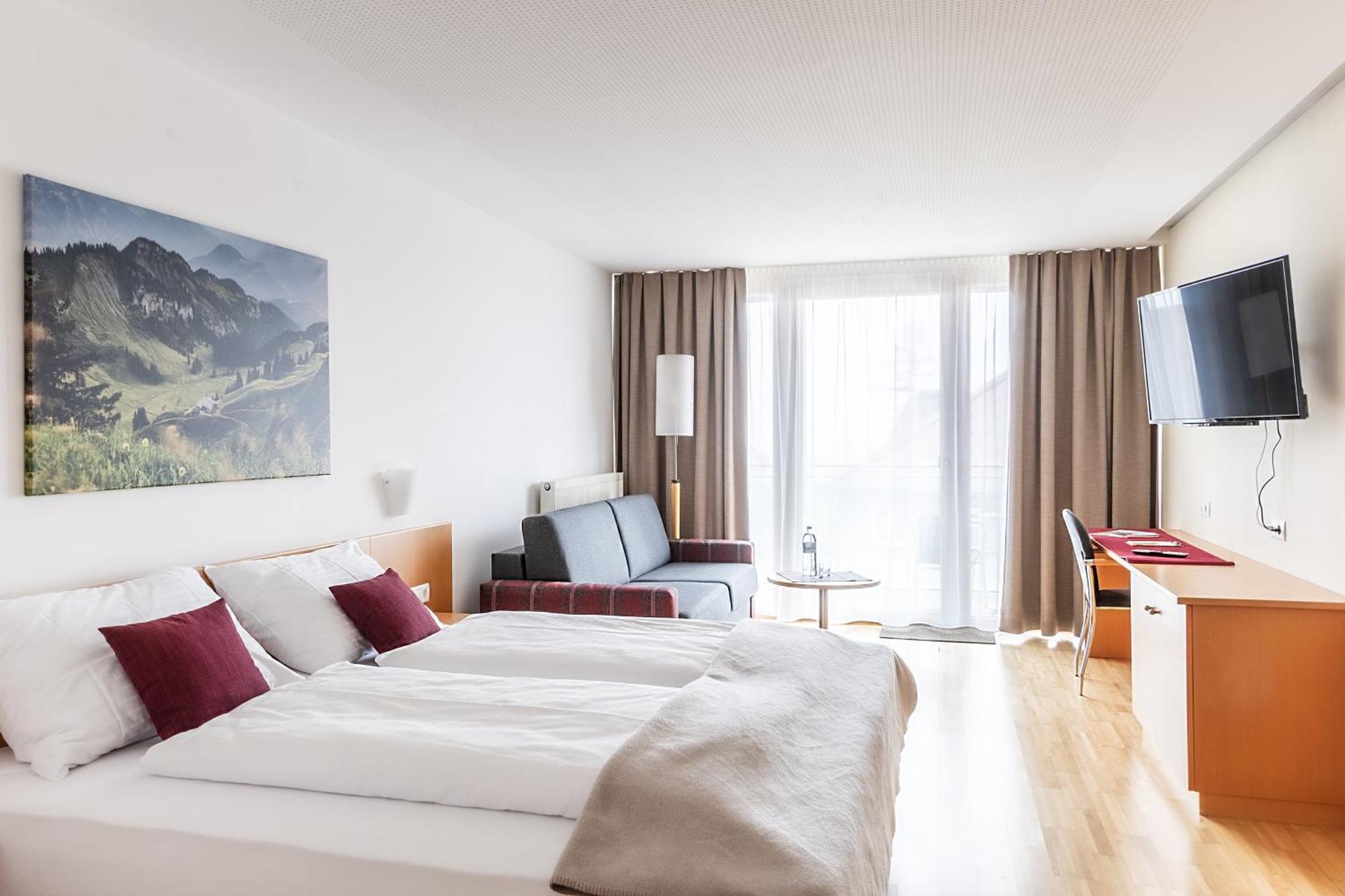Hotel Loewen Lingenau Zewnętrze zdjęcie