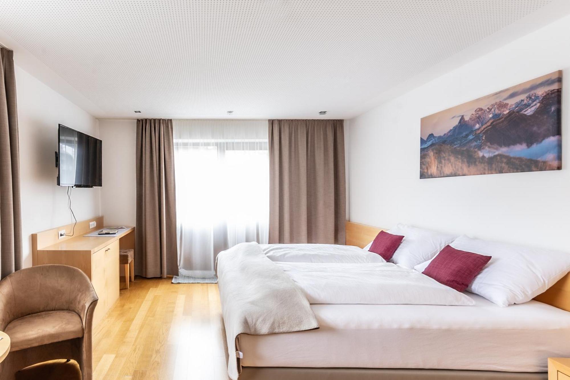 Hotel Loewen Lingenau Zewnętrze zdjęcie