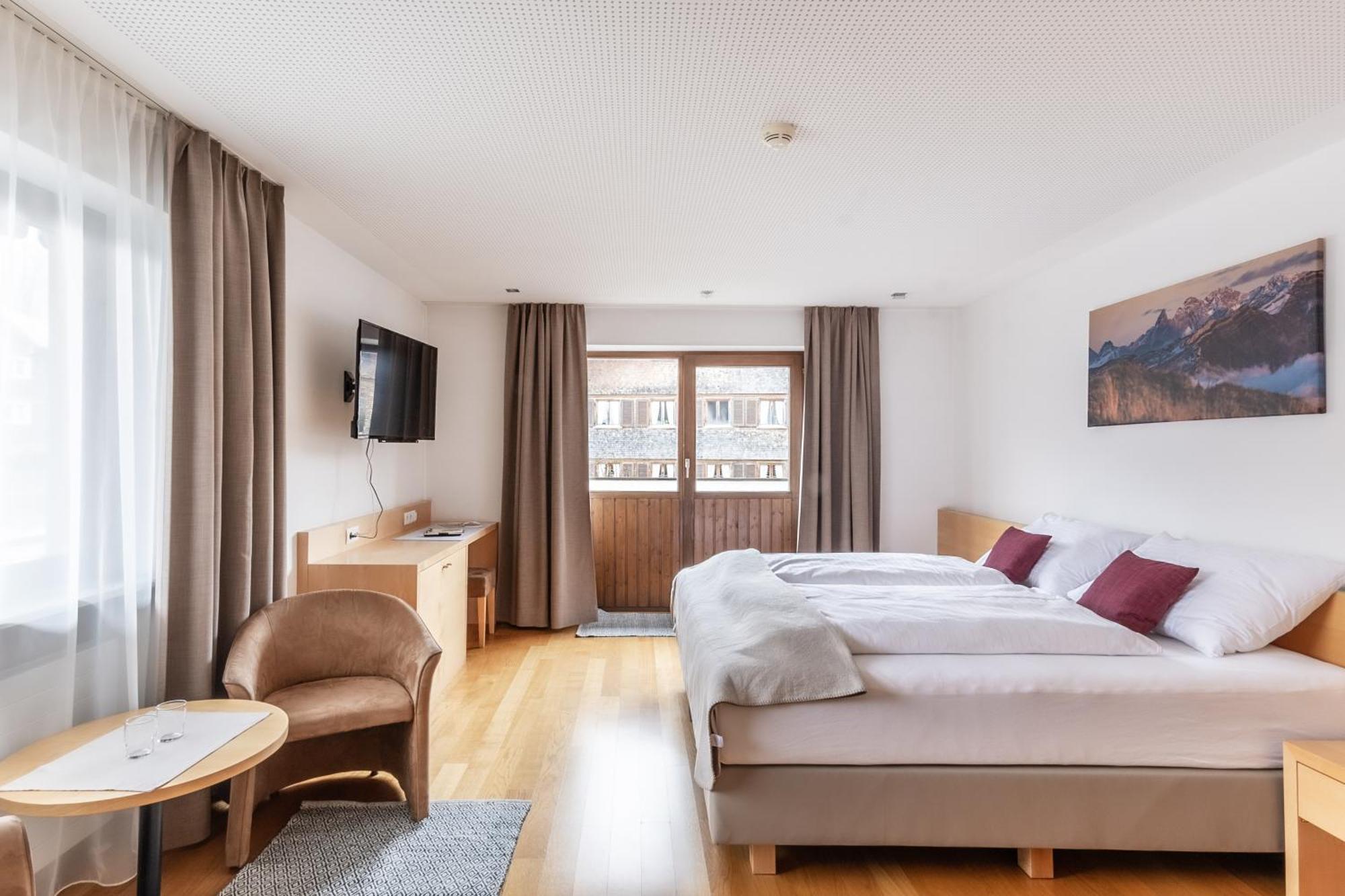 Hotel Loewen Lingenau Zewnętrze zdjęcie