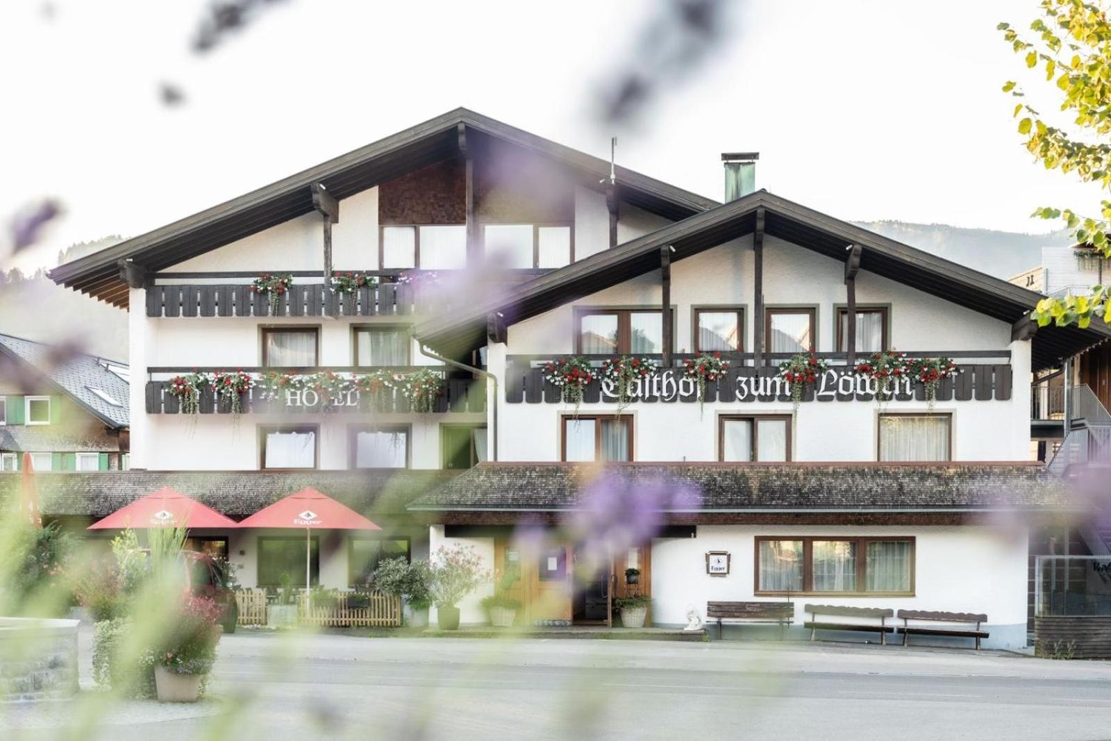 Hotel Loewen Lingenau Zewnętrze zdjęcie